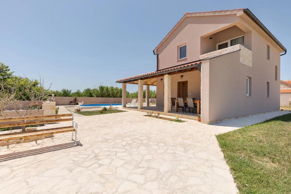 Casa Di Marko-New Modern Rustic House With Pool And Spacious Garden! Privlaka  Zewnętrze zdjęcie